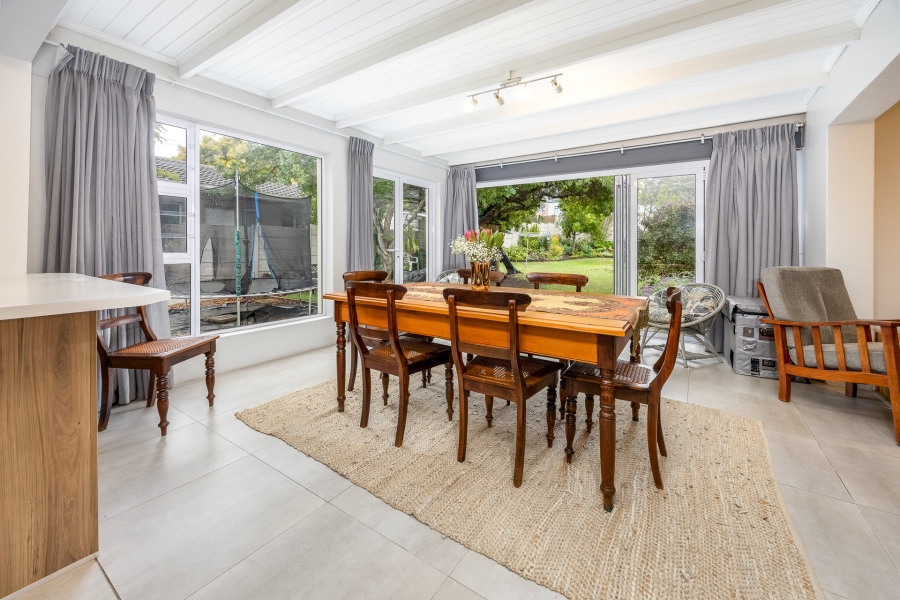 4 Bedroom Property for Sale in Wellway Park East Western Cape